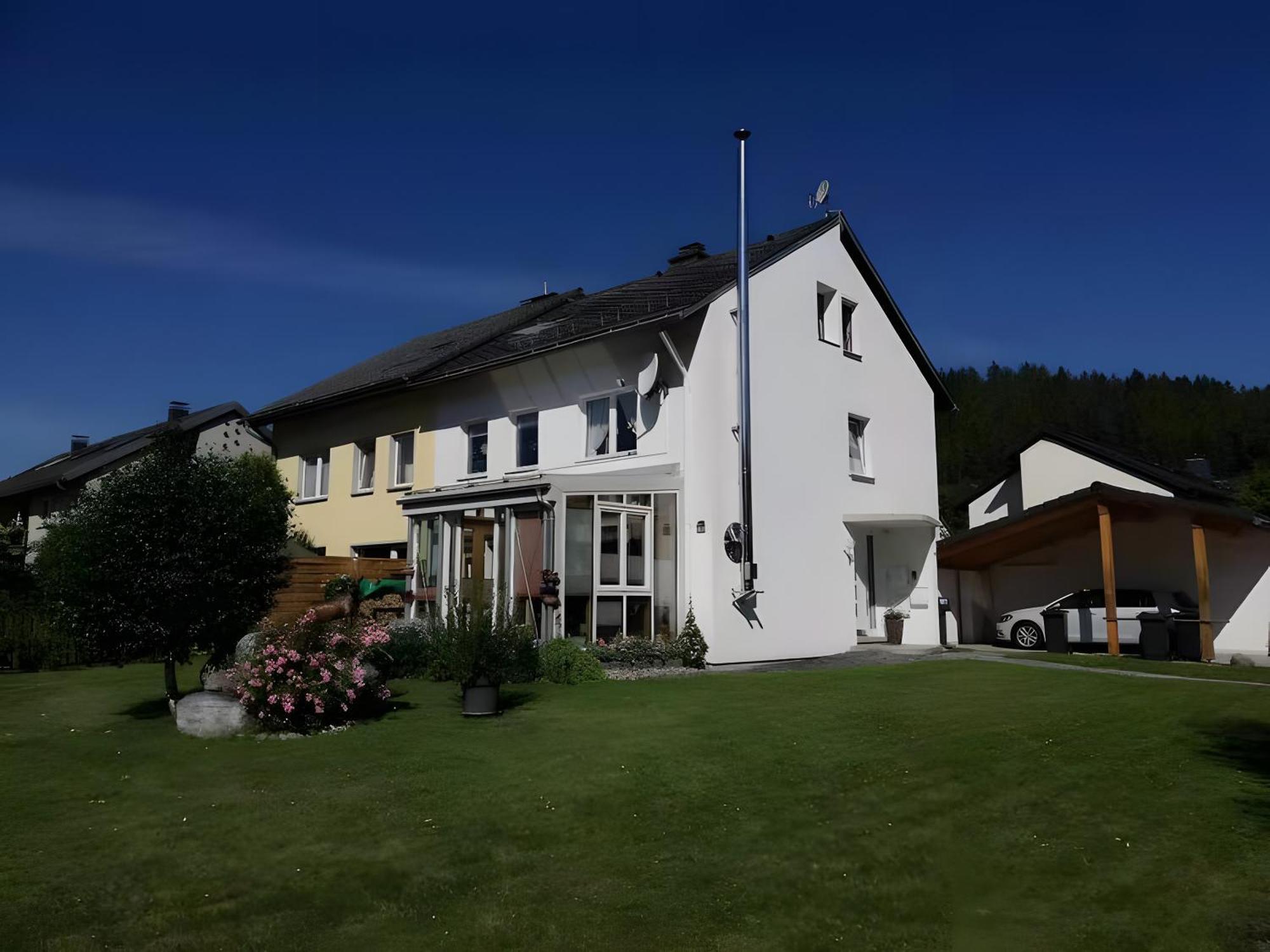 Fewo Cheny 2 Mit 36Qm Titisee-Neustadt Buitenkant foto